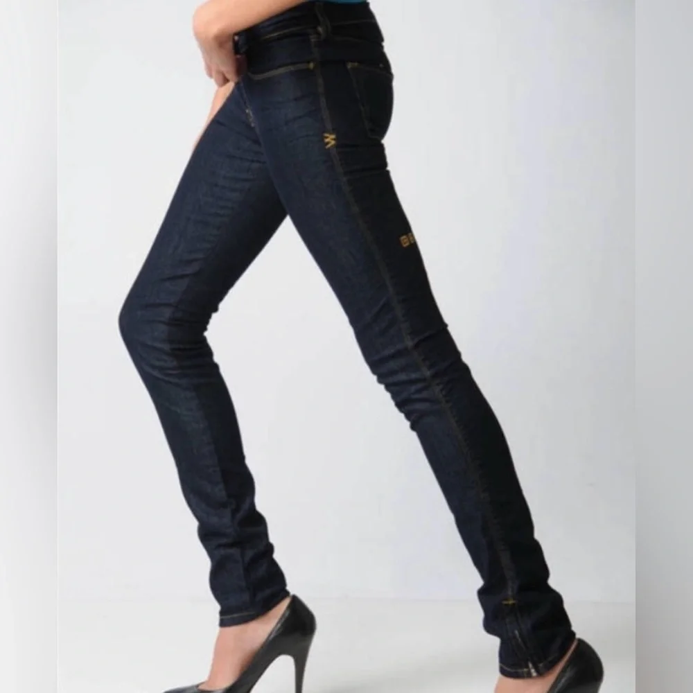 NWOT KSUBI "Skinny Pins" Dark Wash Skinny Jean Size 26 - Picture 3 of 4